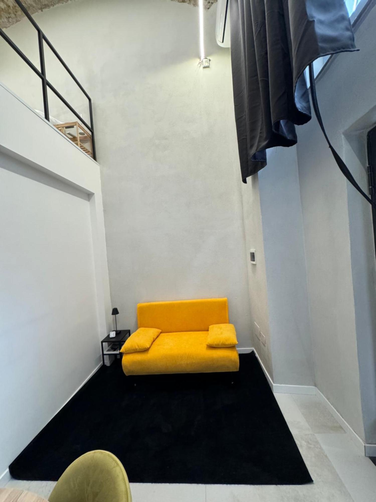 Bed and Breakfast Casa Antonia Napoli Esterno foto
